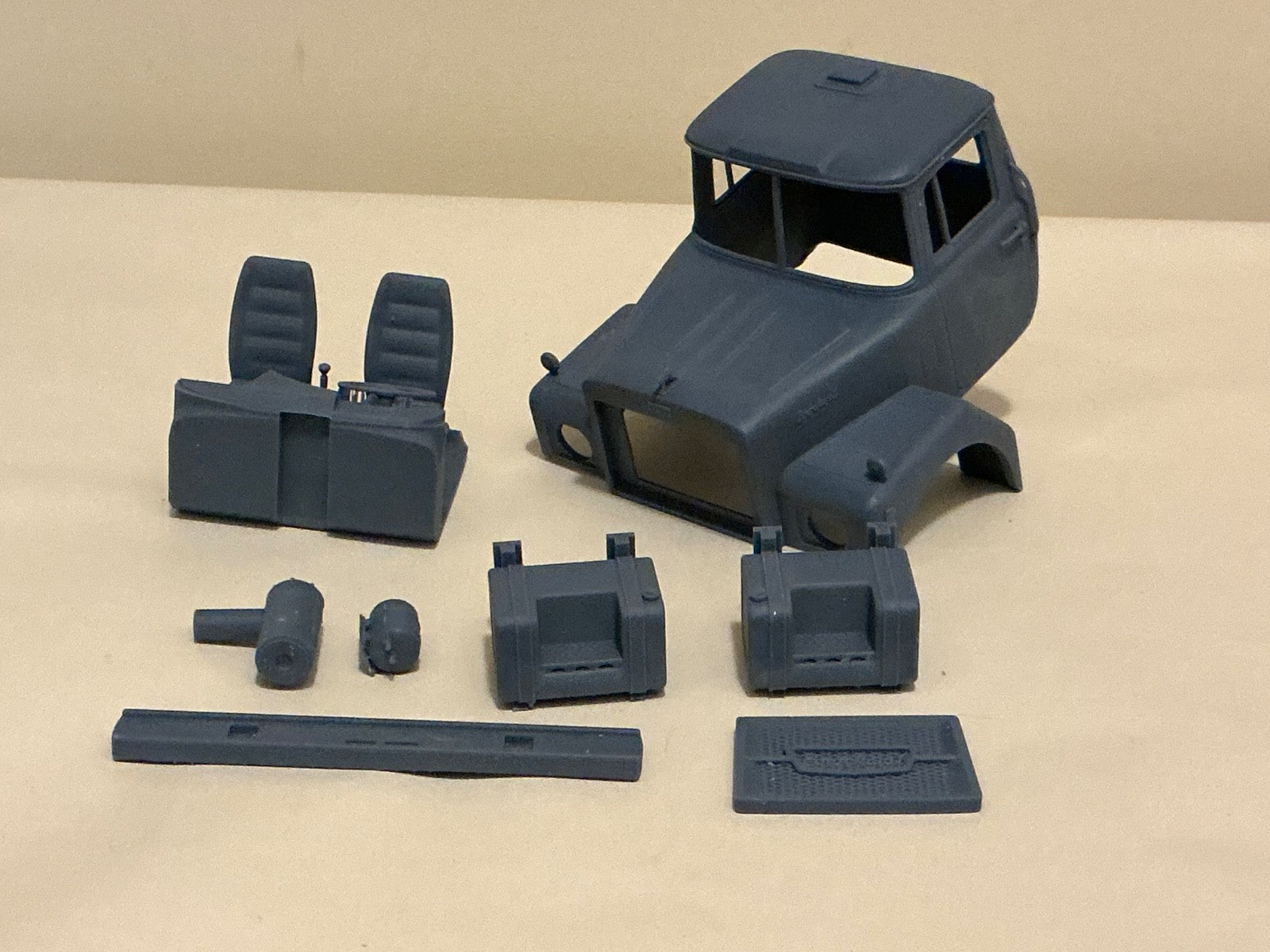 1/25 resin 3d printed BROCKWAY 758 cab by alfa centauri