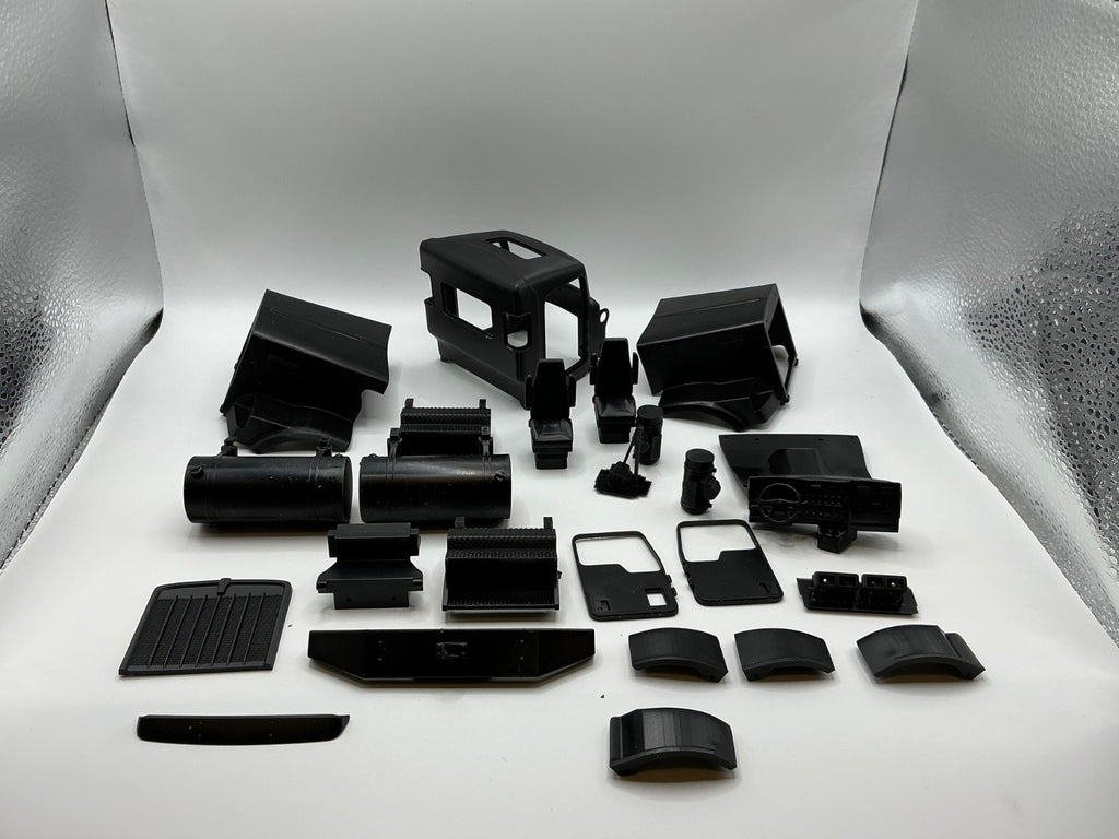 1/25th 3d printed KW T800H 3 window ext cab day cab kit by Alpha Centauri