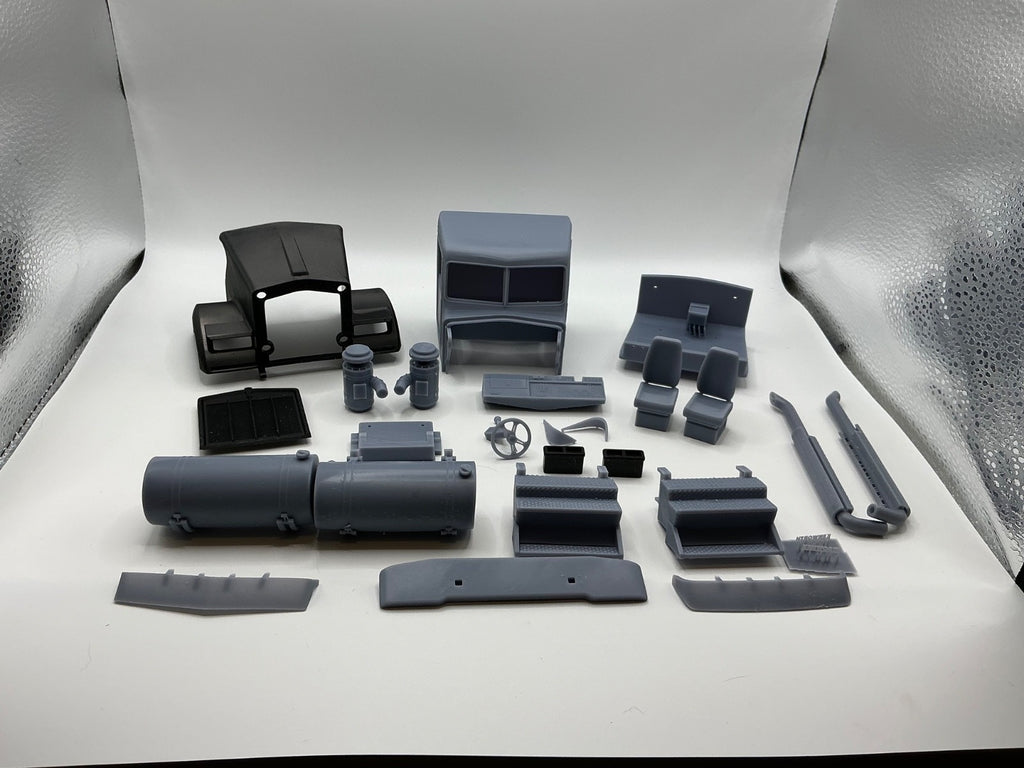 1/25 resin 3d printed 86-92 W900B day cab by Alfa Centauri Trucks