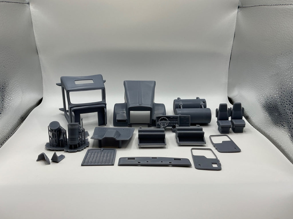 1/25th 3d printed KW W900L ext cab w/72” OR 86” studio sleeper by Alpha Centauri