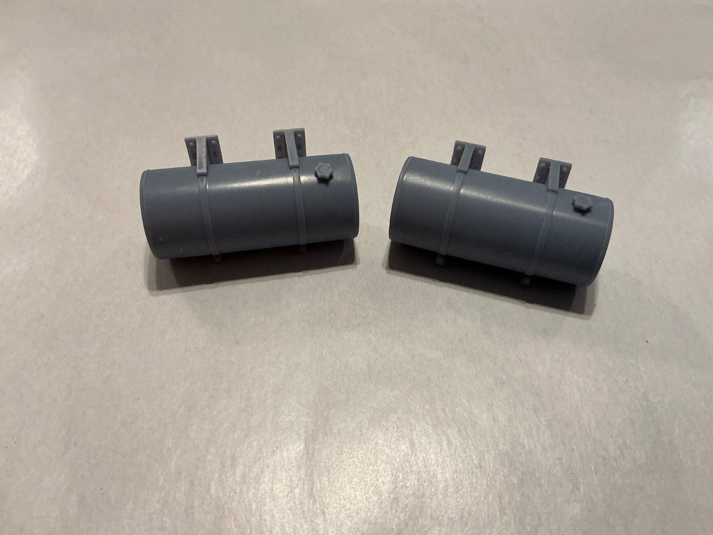 1/25th resin 3d printed old school semi fuel tank  by Nahuel Customs