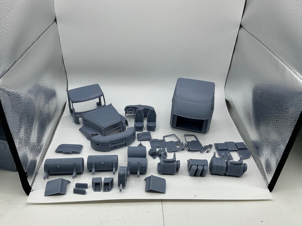 1/25th 3d printed Mk Anthem 70” sleeper cab cab kit by Alpha Centauri