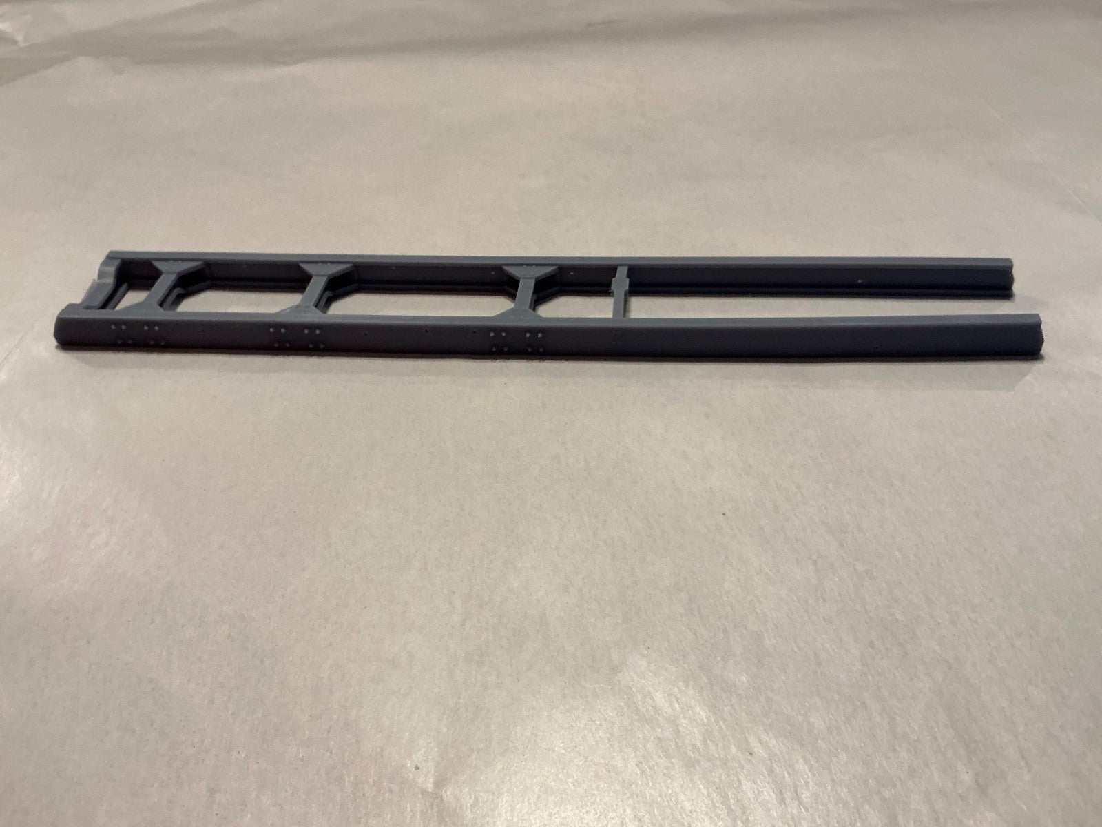 1/25th resin 3d printed generic semi truck frame 270mm  lenght