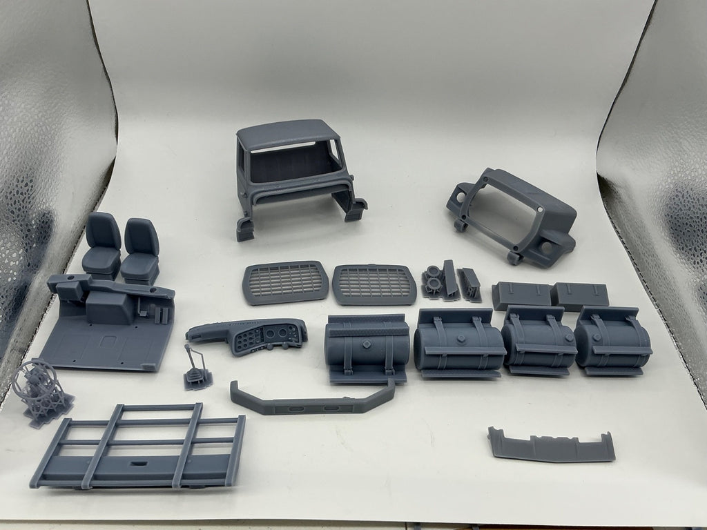 1/25 resin 3d printed FORD LS / LTS 8000 / 9000 day cab AU by Alfa Centauri