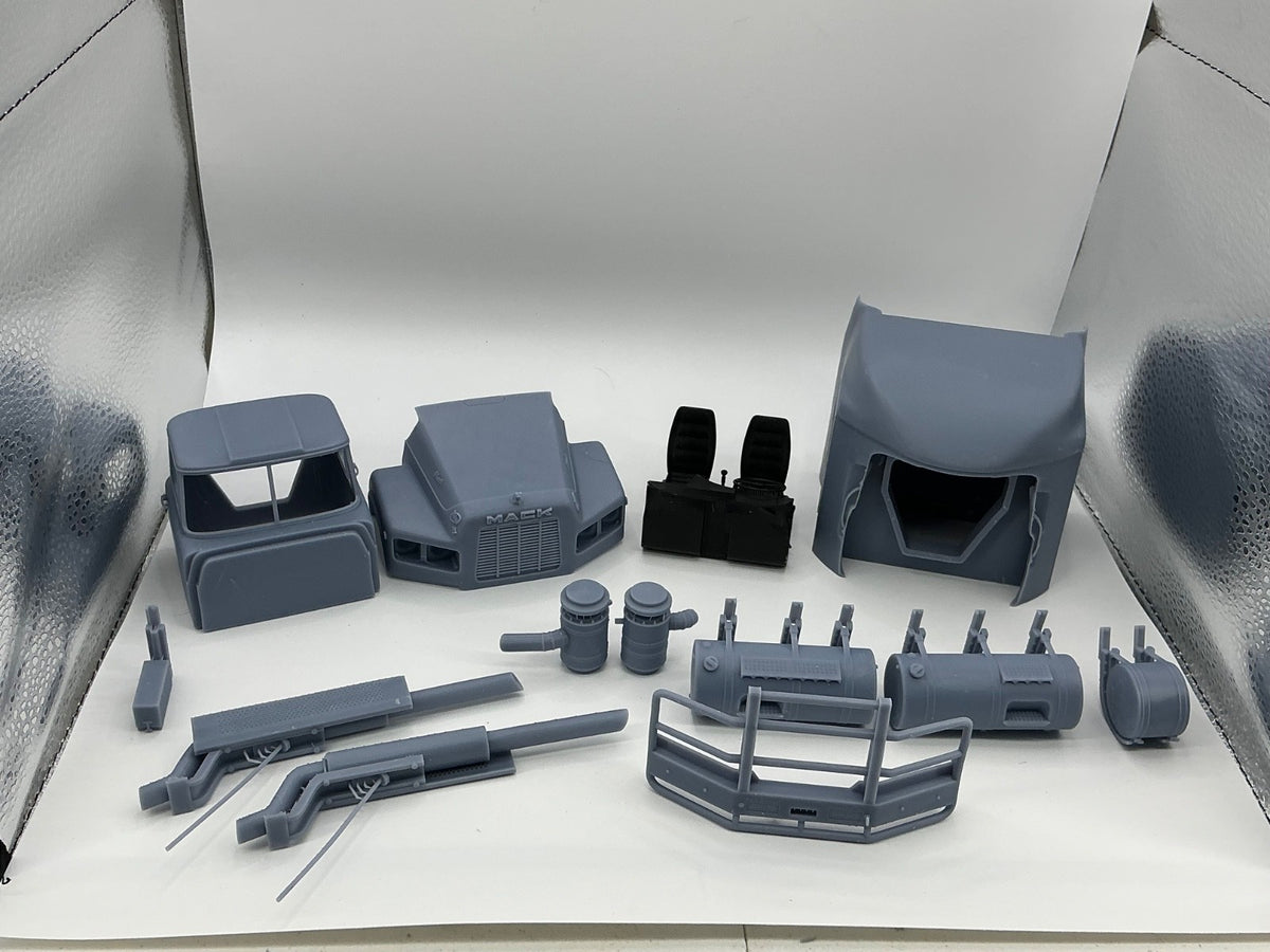 1/25th 3d printed Valueliner R/H Drive 60” sleeper cab kit by Alpha Centauri