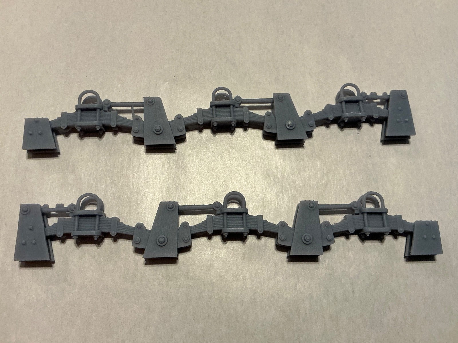 1/25th resin 3d printed tri spring leaf suspension by Nahuel Customs
