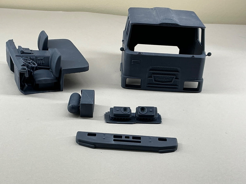 1/25 resin printed Brockway 457 sleeper cabover