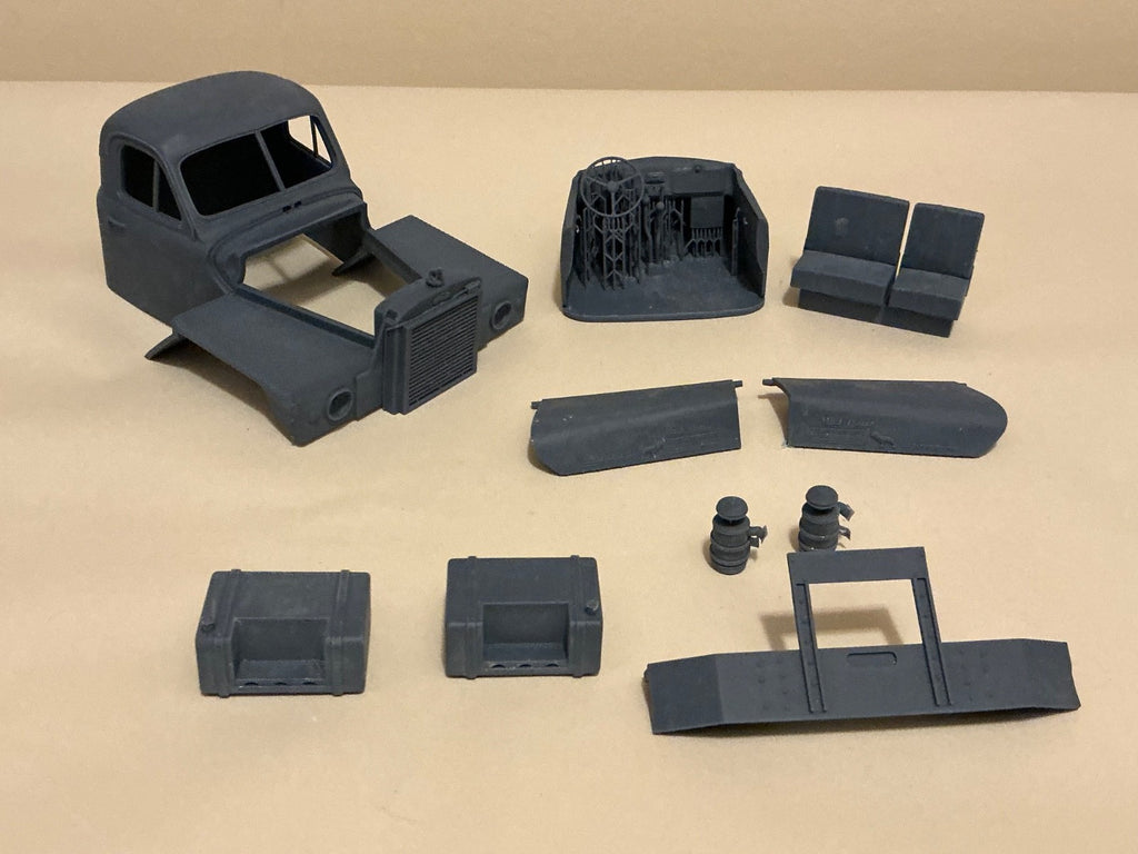 1/48 resin 3d printed MACK B-81 FOR MACK ENGINE HOOD 1/25 SCALE CAB
