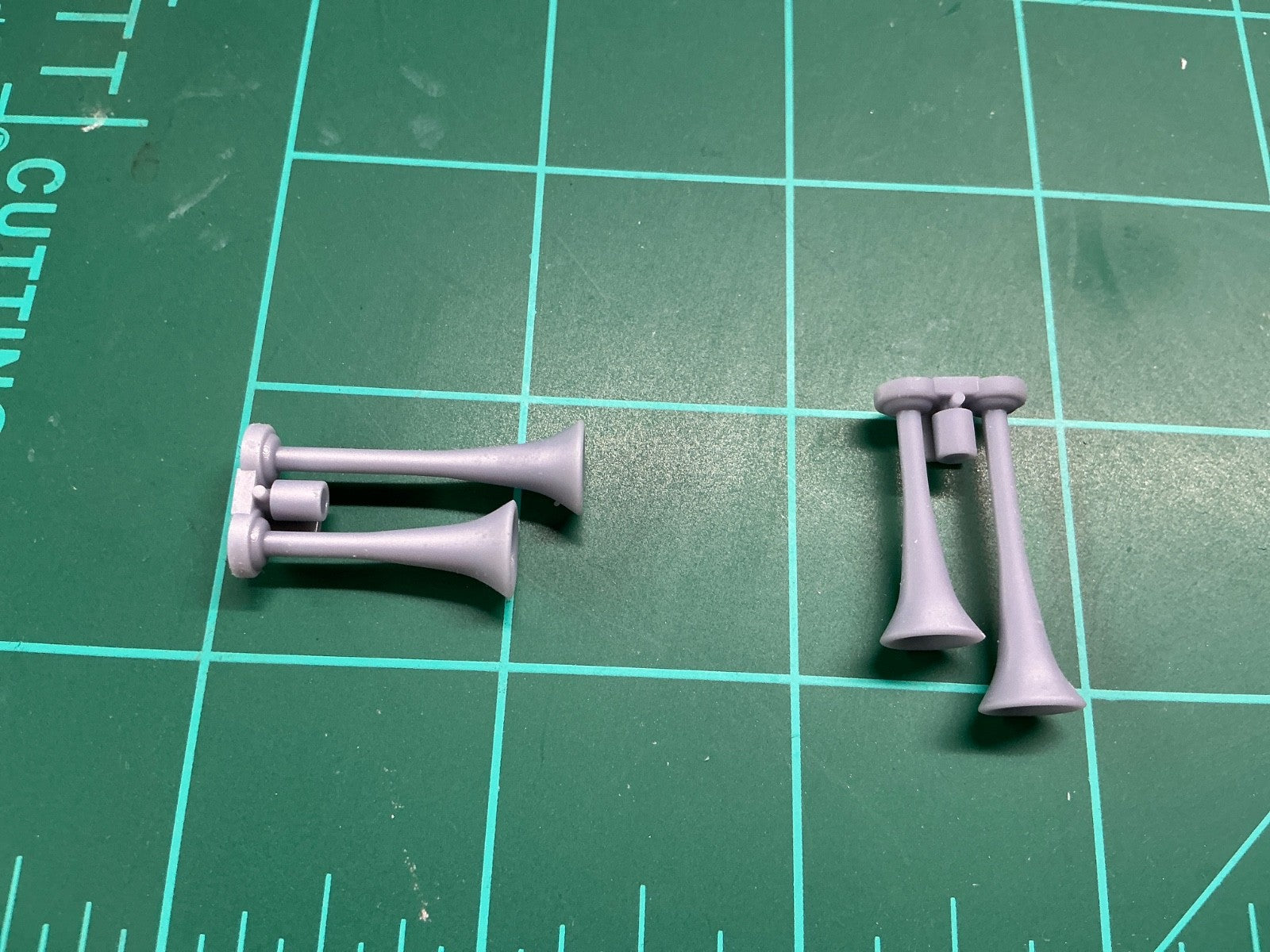 1/25 resin 3d printed dual air horns (2 pcs) by Nahuel Customs