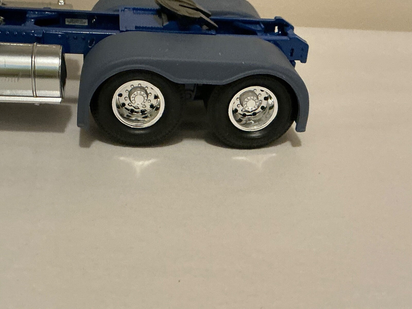 1/25th scale 3d printed resin DOUBLE AXLE REAR FENDER