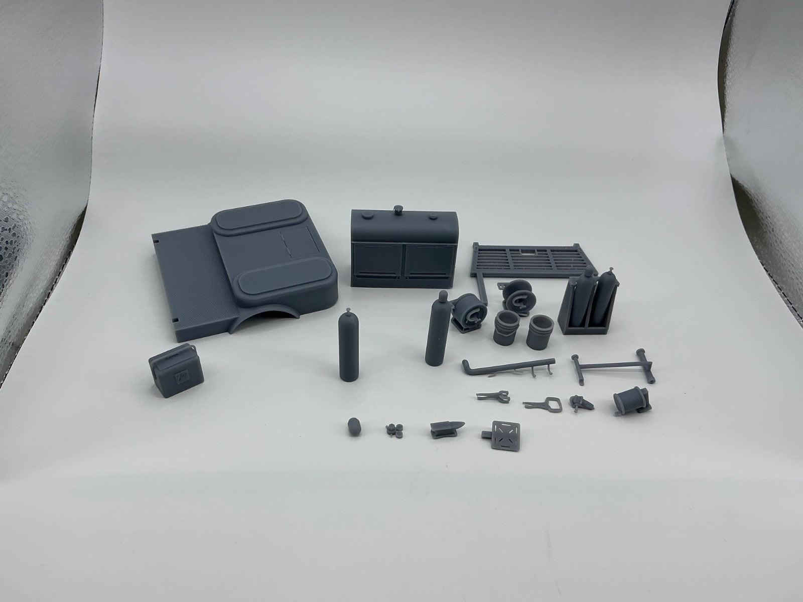 Scale Speed Garage 1/25 welding rig Kit – Officially Licensed