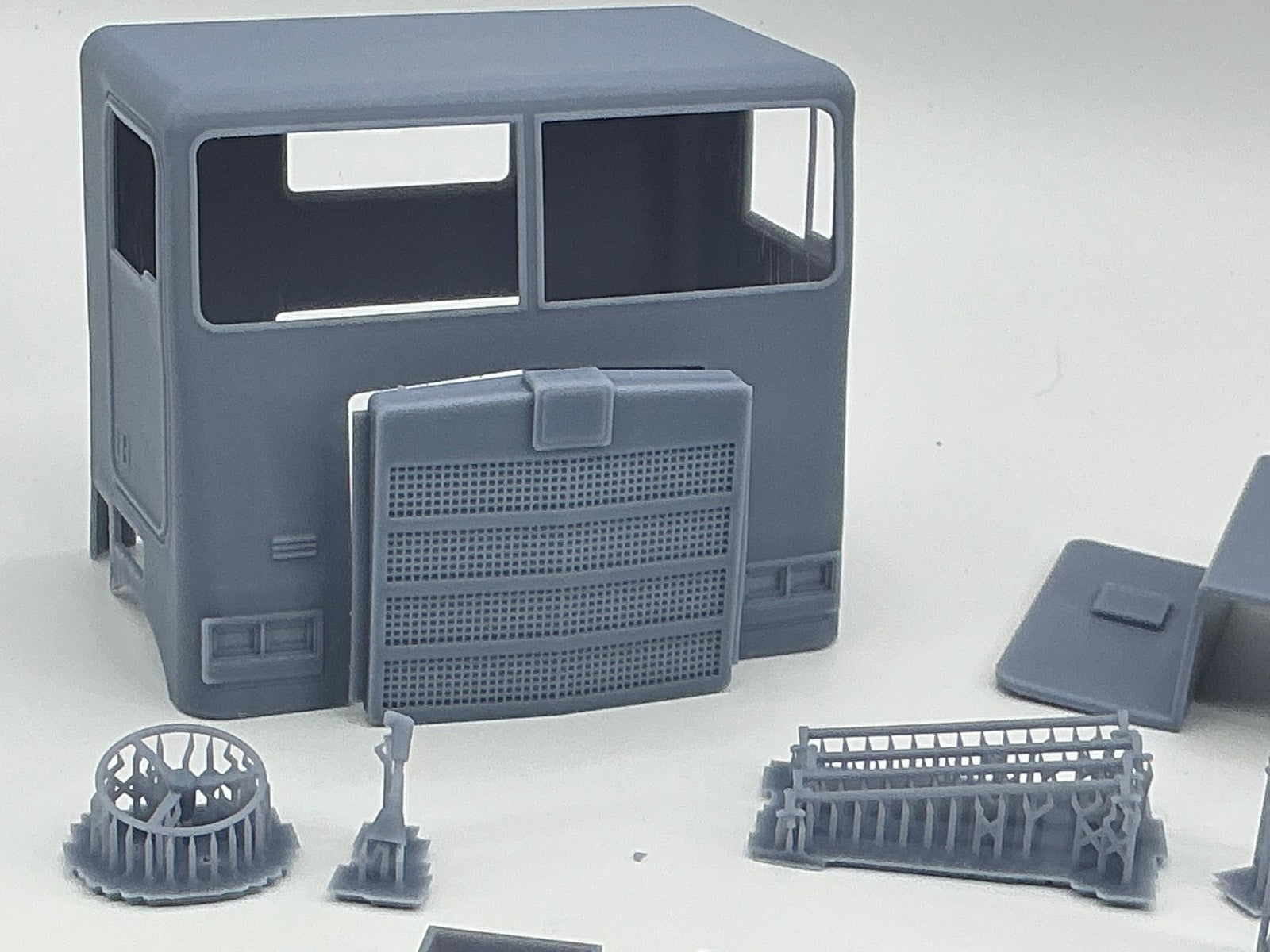 1/25 printed Marmon 60P day cab cabover by KJ