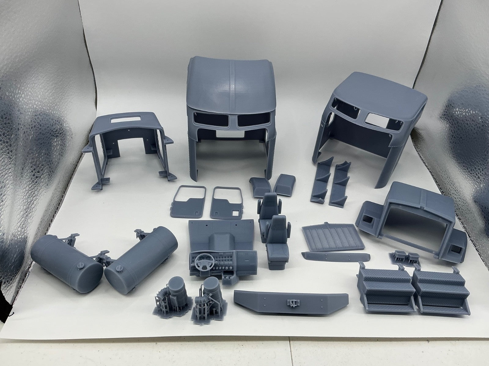 1/25th 3d printed Kenworth T800W sleeper kit by Alpha Centauri see details
