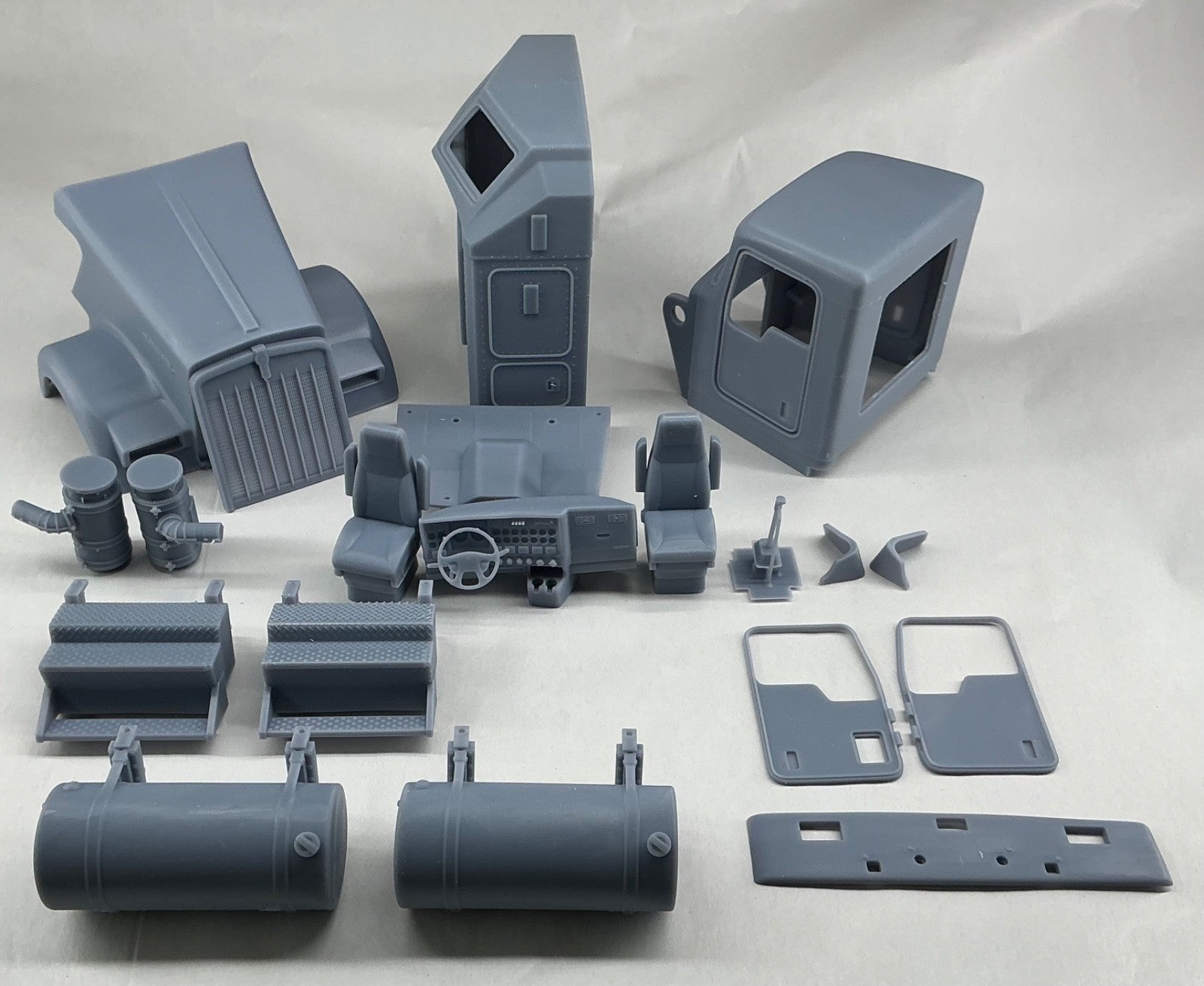 1/25th 3d printed KW W900L 36” aero sleeper kit by Alpha Centauri