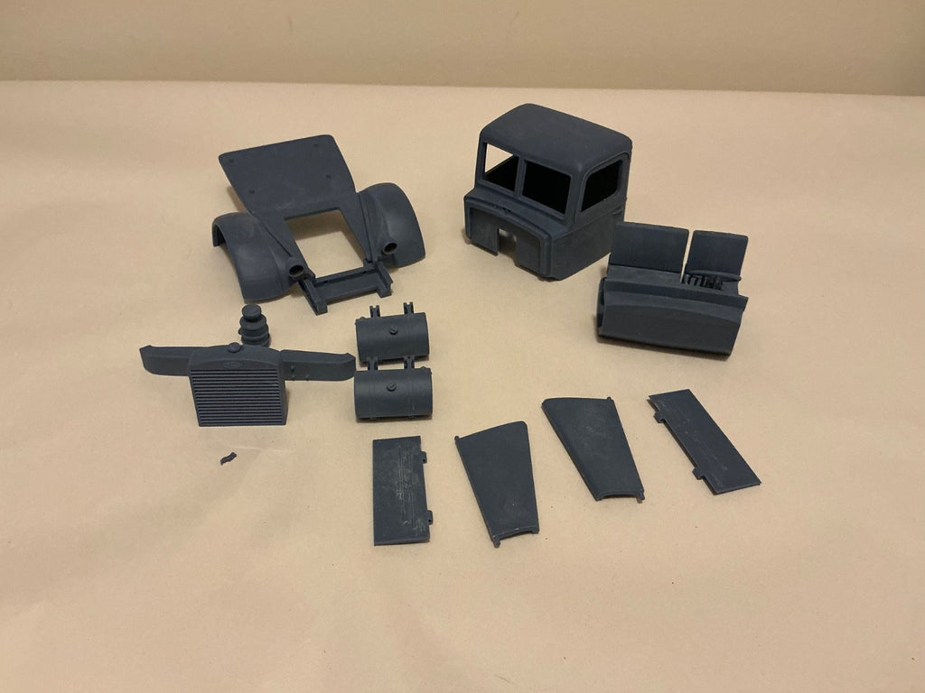 1/25 resin 3d printed MACK LJSWX 1953 1/25 SCALE CAB by alfa centauri