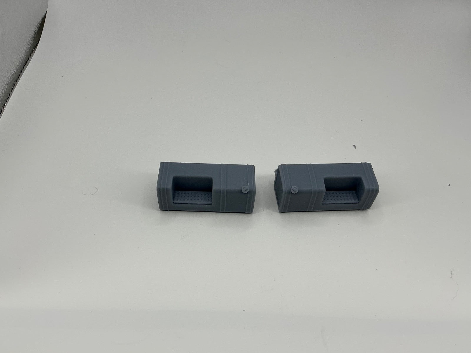 1/25 scale 3d printed Mack long square tanks by Alfa Centauri
