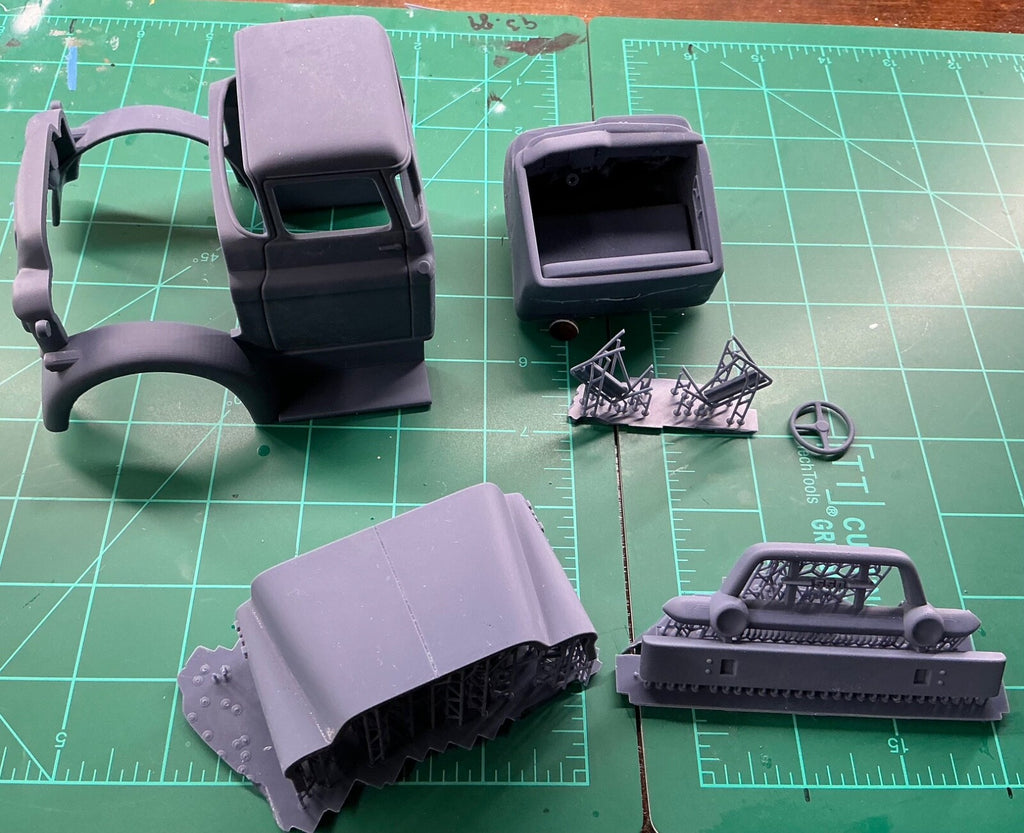 GMC 550 Cab - 3d resin printed model in 1/25 Scale