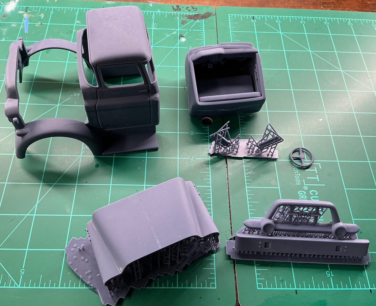 GMC 550 Cab - 3d resin printed model in 1/25 Scale