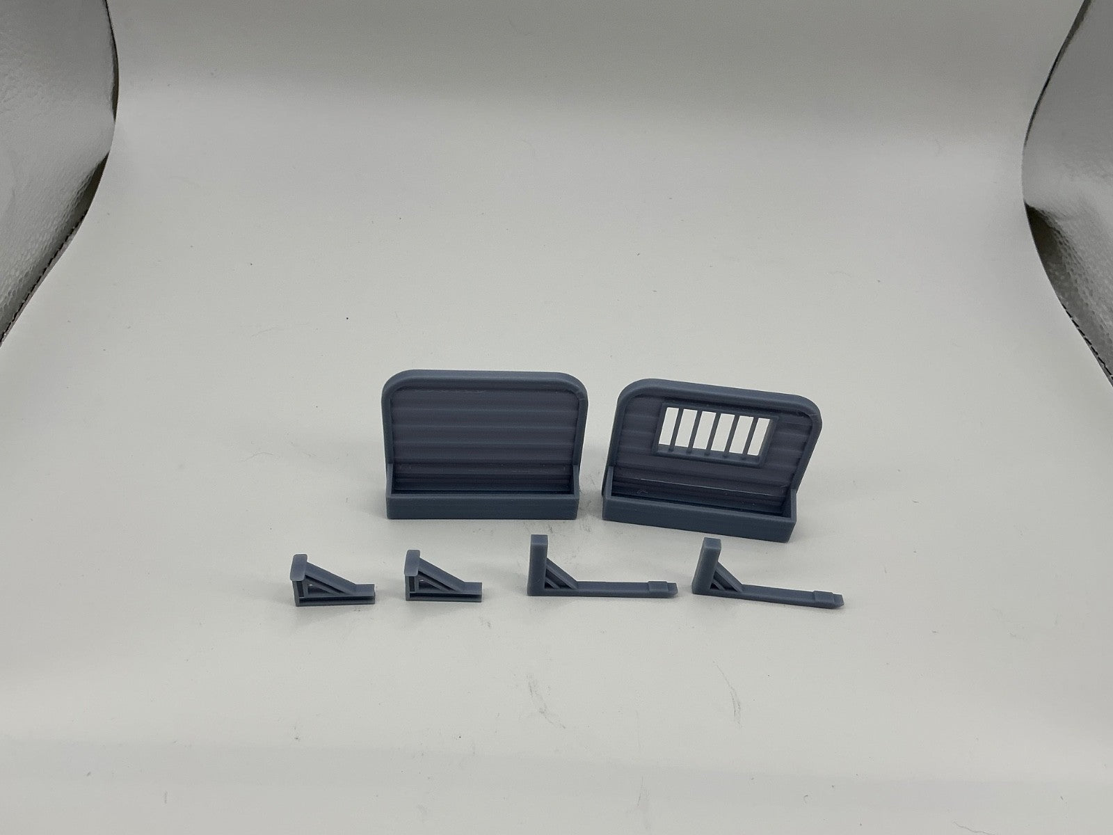 1/25 Scale Speed Garage narrow headache rack w/chain box Officially Licensed