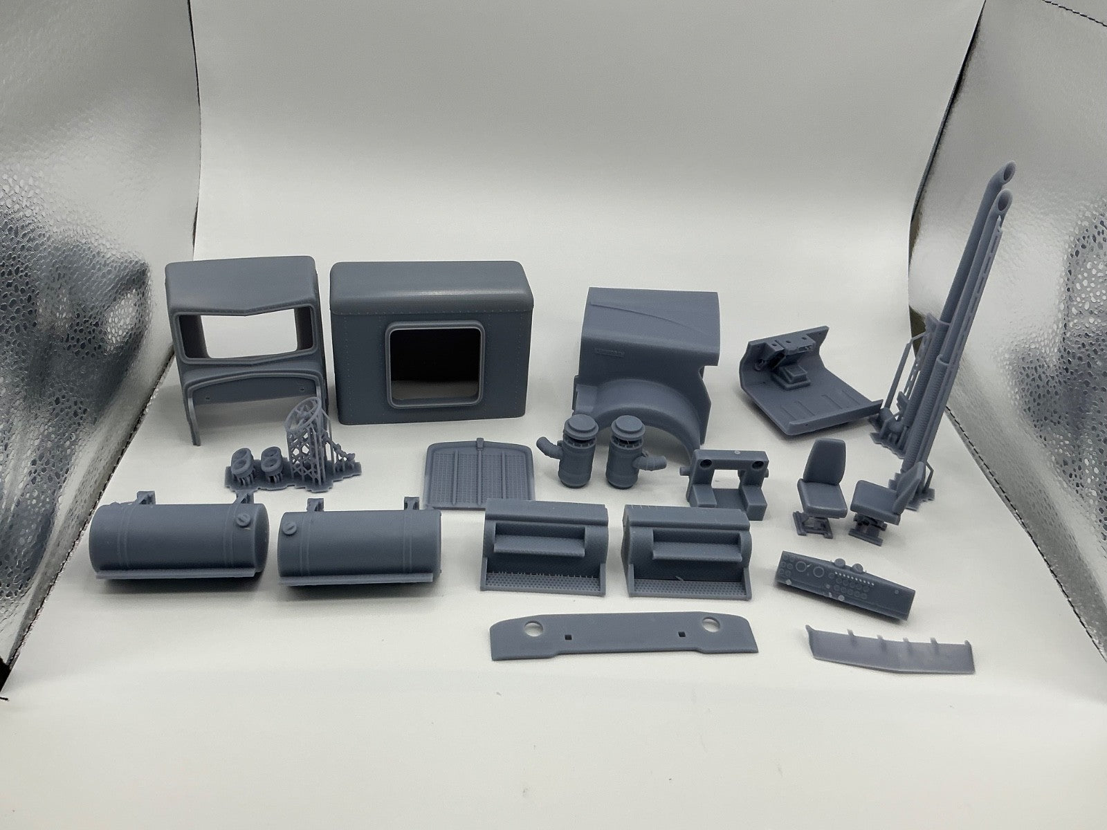 1/25 printed Kenworth W900 A w/36” sleeper by Alfa Centauri