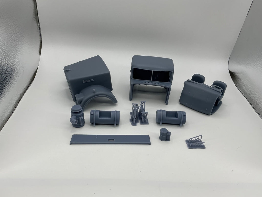 1/25 resin printed Autocar A64F by Nahuel customs